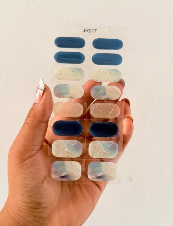 Imagen de WhatsApp 2025-11-27 a las 20.18.53_0c8f2120 Azul