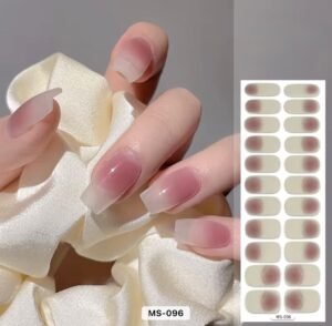 Imagen de WhatsApp 2025-11-28 a las 11.30.21_45938900 Aura