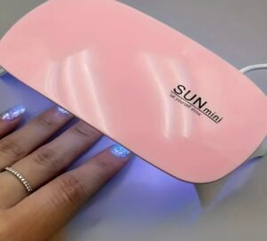 Imagen de WhatsApp 2025-12-04 a las 05.36.40_6cfe2dbd Mini Lampara de luz UV